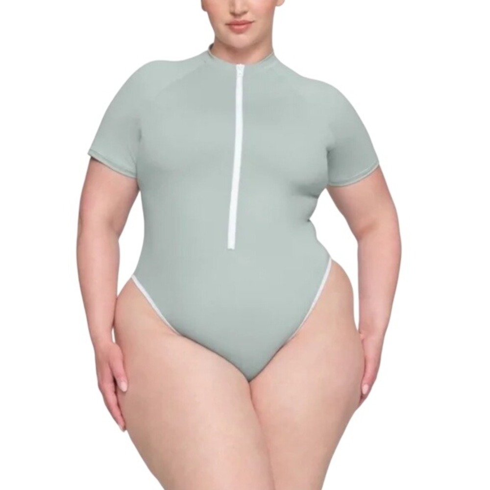 Skims Sporty Zipper Swim Mock Neck‎ One Piece Bathing Suit 4X Pacific Green